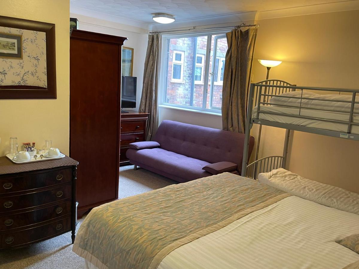 Hotel Yellow Mountain 3*