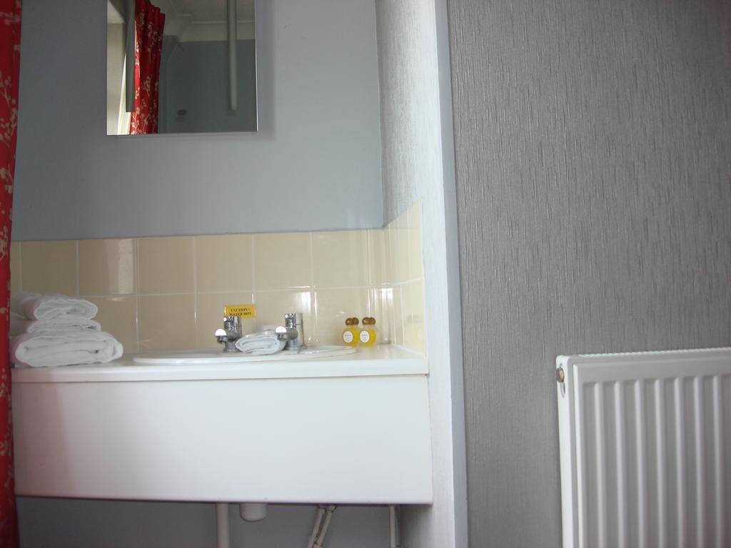 Hotel Yellow Mountain 3*
